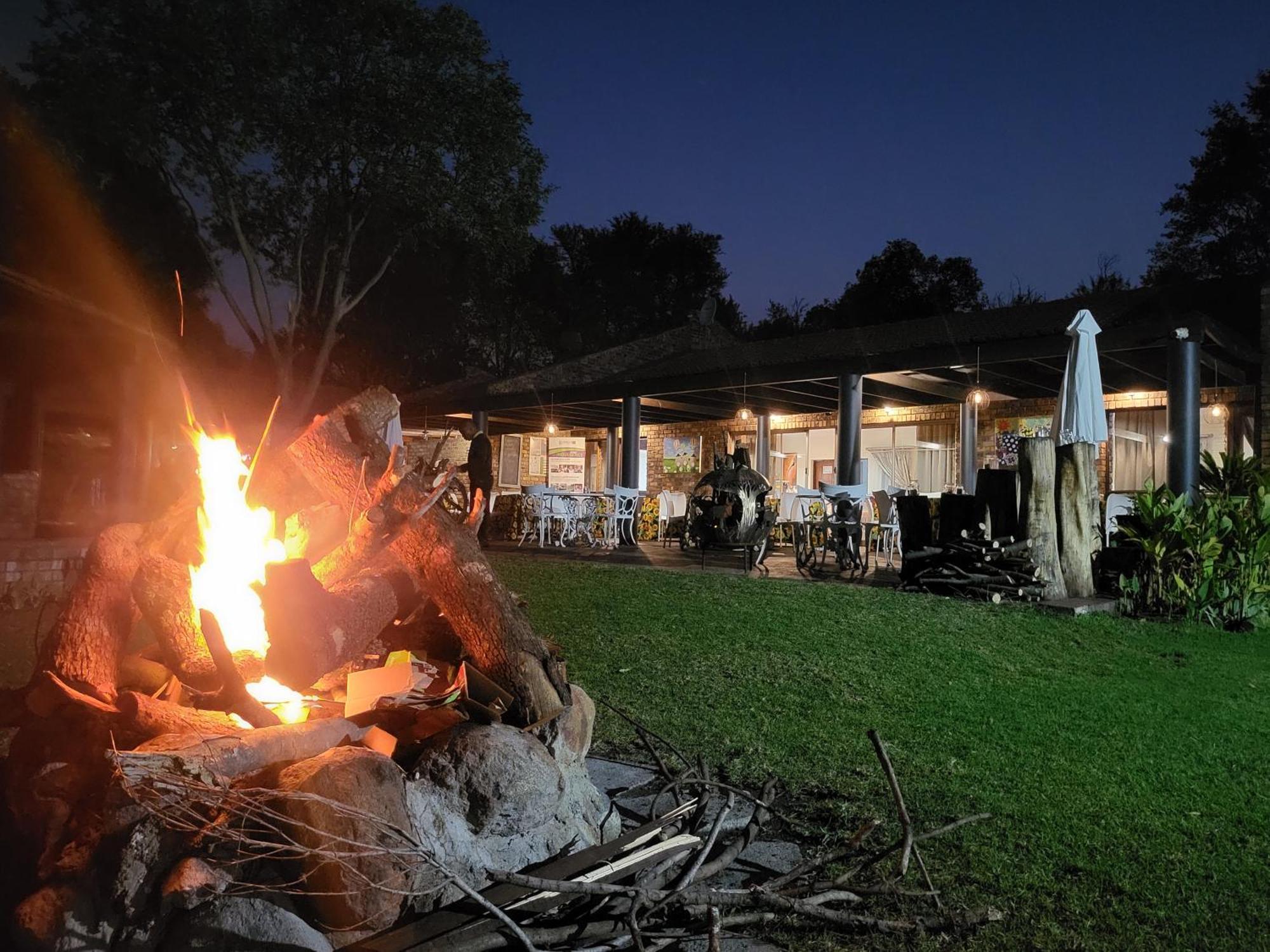 The Venue Country Hotel & Spa Pelindaba Ngoại thất bức ảnh